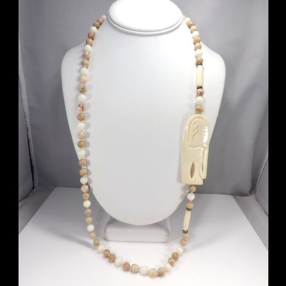 1950s Elephant Pendant Gemstone Beaded Necklace Hand Knotted 32” Vintage Jewelry - Picture 4 of 10